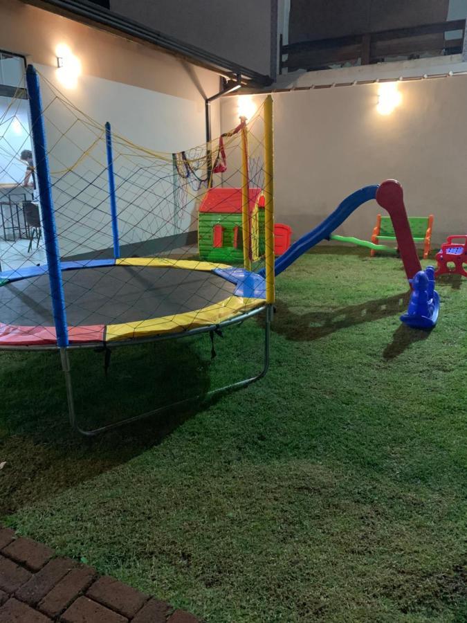 Pousada Familia Bueno Monte Alegre do Sul Exteriör bild